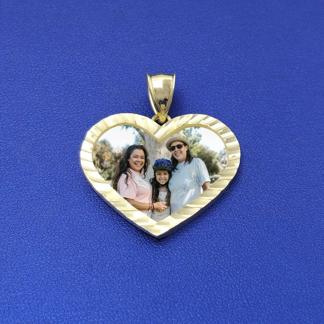 10k Custom Heart Diamond Cut Border Picture Pendant