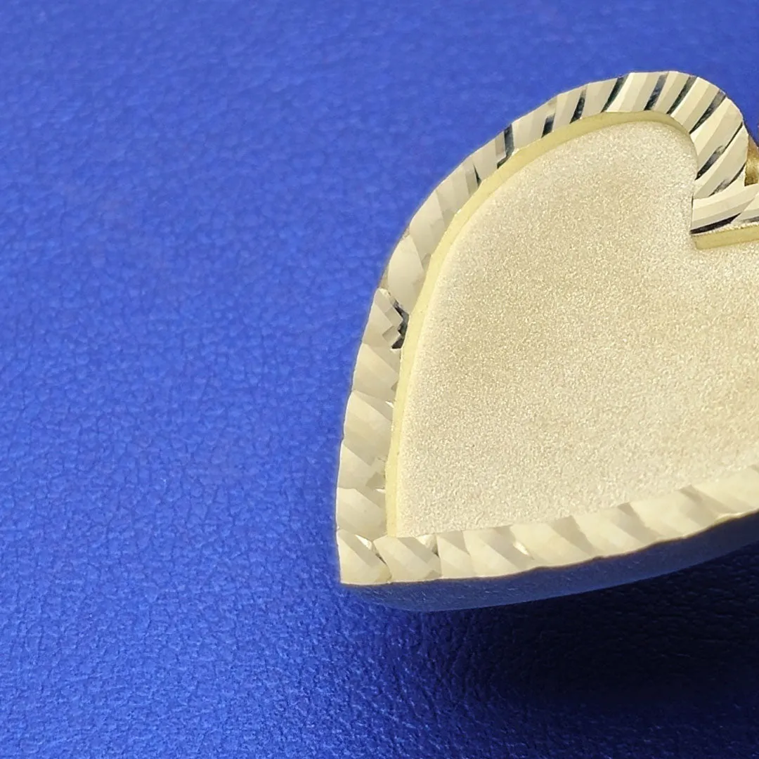 10k Custom Heart Diamond Cut Border Picture Pendant