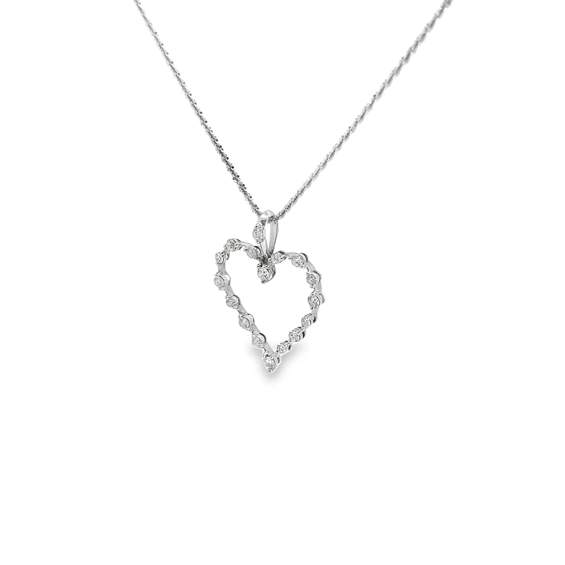14KW .50CT FSI1 HEART DIAMOND PENDANT
