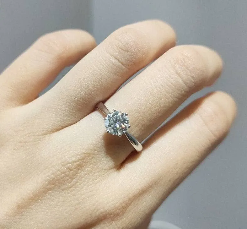 18k White Gold Round Cut 1 Carat 6.5mm D Color Diamond Engagement Ring