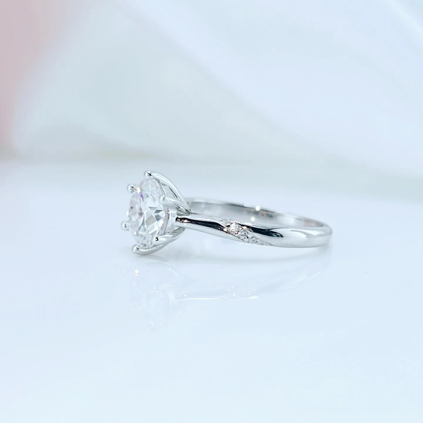 2 Carat Round Round Cut Diamond Engagement Ring