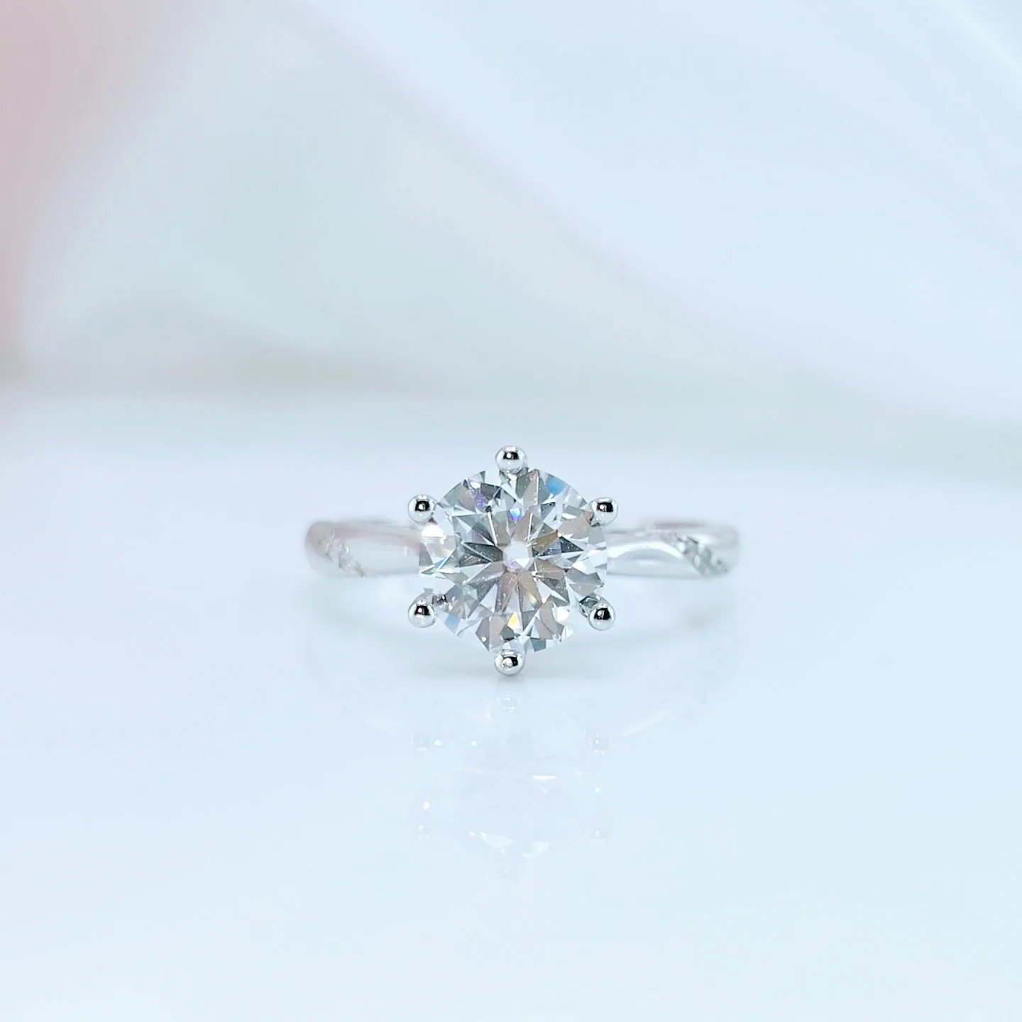 2 Carat Round Round Cut Diamond Engagement Ring