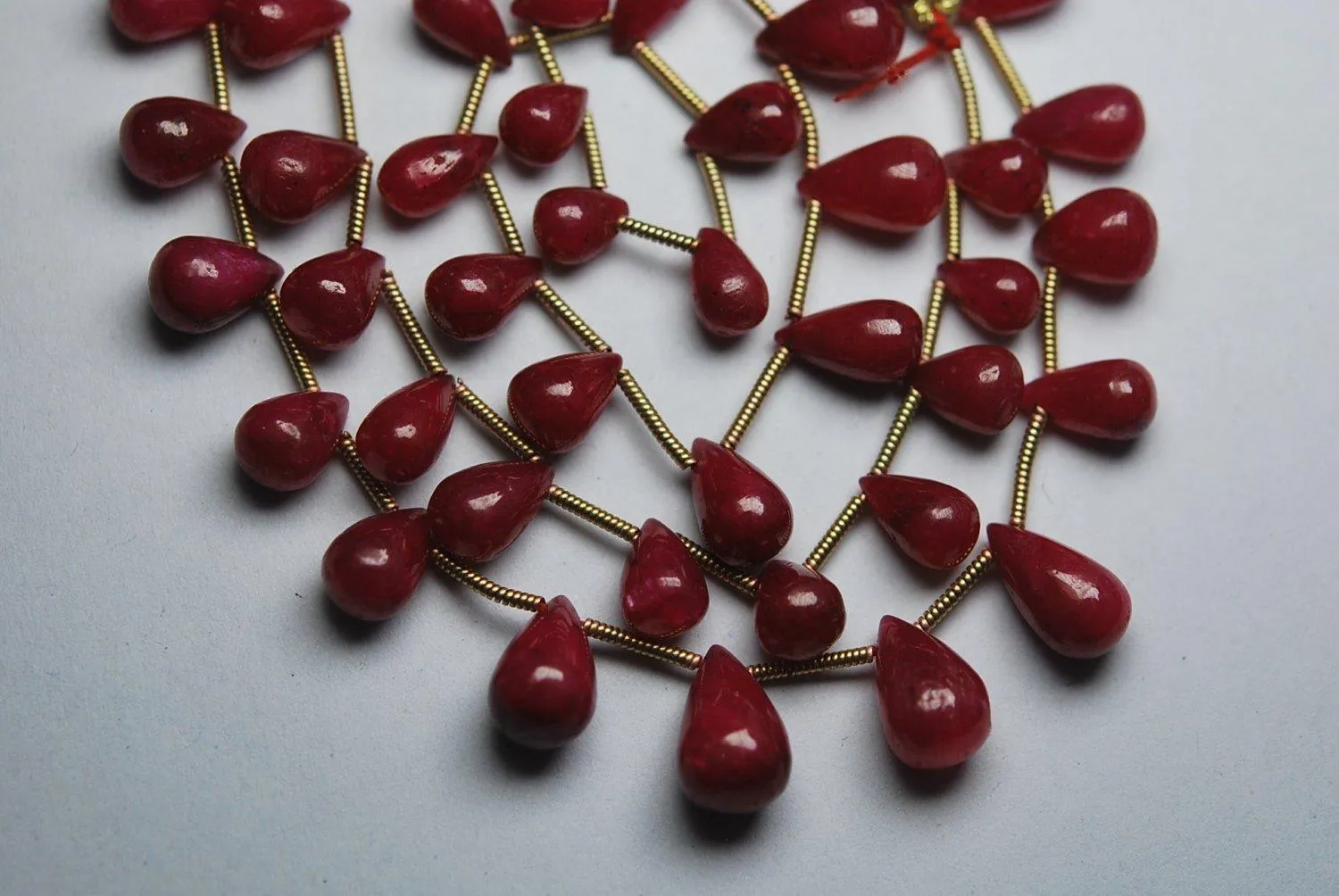 9 Inch Strand Dyed Ruby Smooth Tear Drops Shape Briolettes, 6-9mm Size