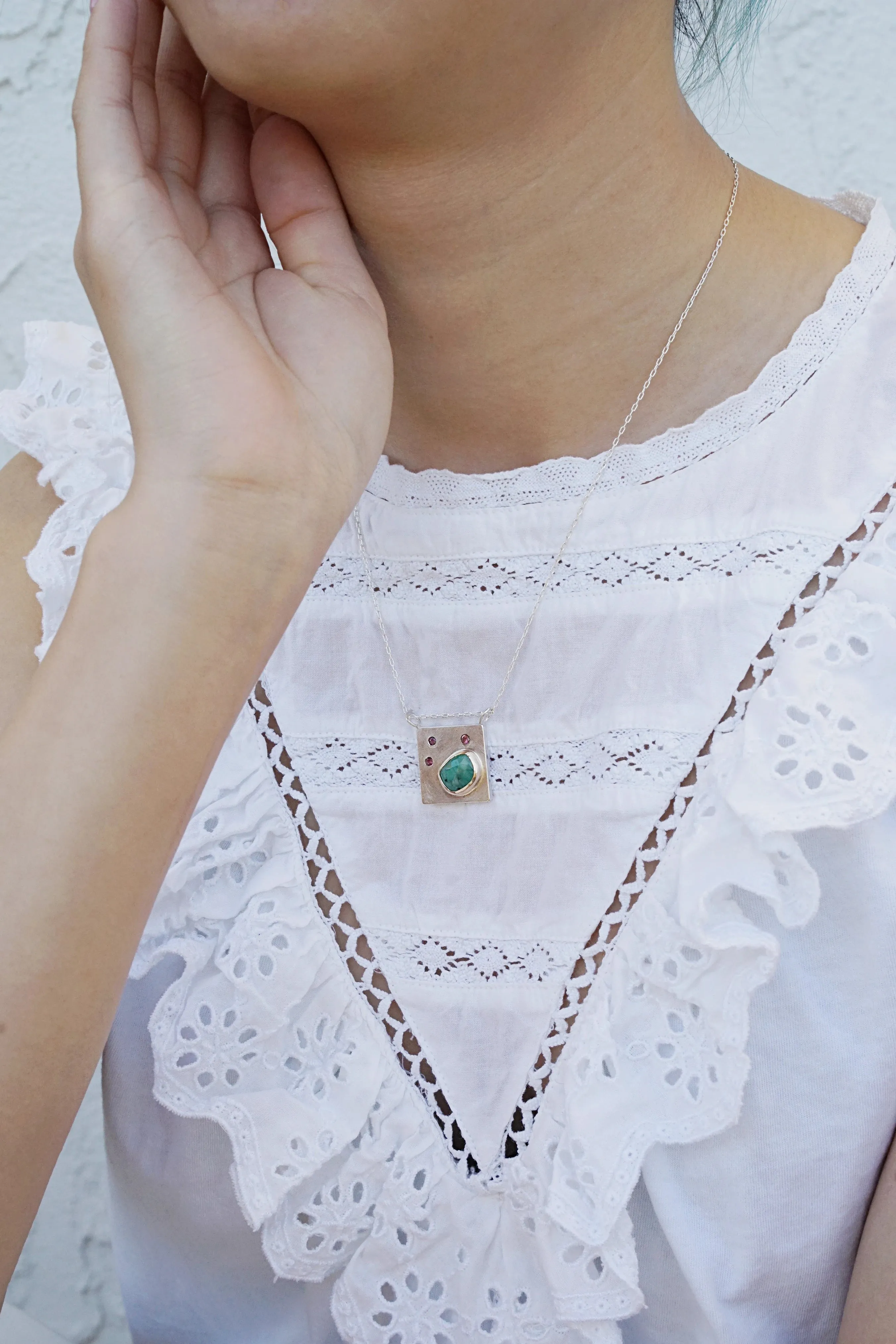 Art pendant necklace with pink tourmaline and emerald