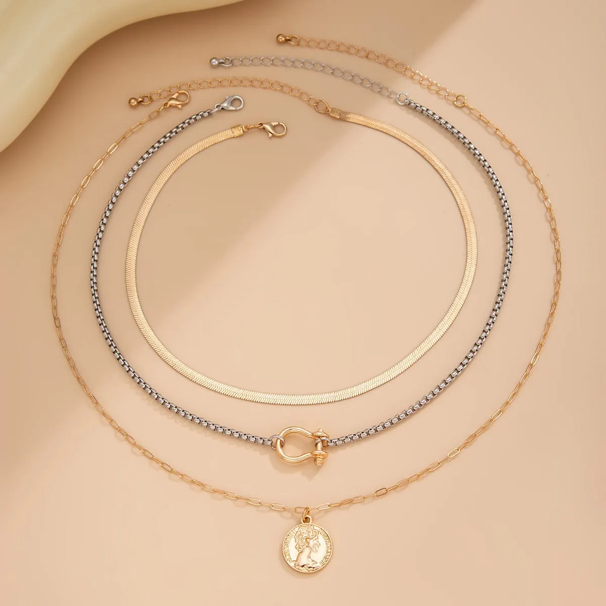 Boho Layered Pattern Round Disk Pendant Snake Chain Necklace Set