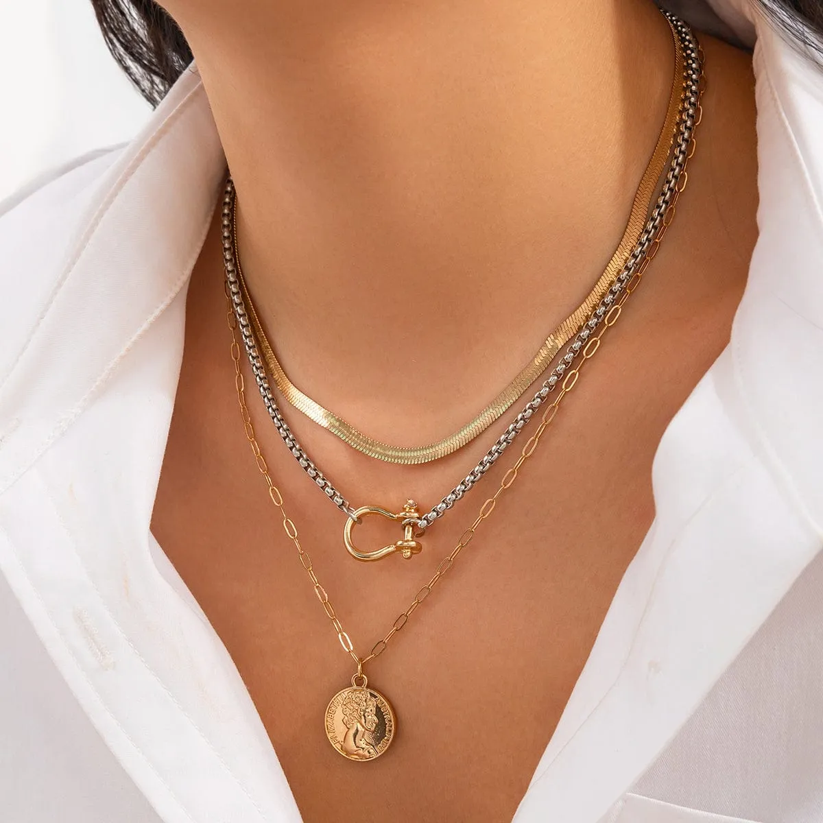 Boho Layered Pattern Round Disk Pendant Snake Chain Necklace Set