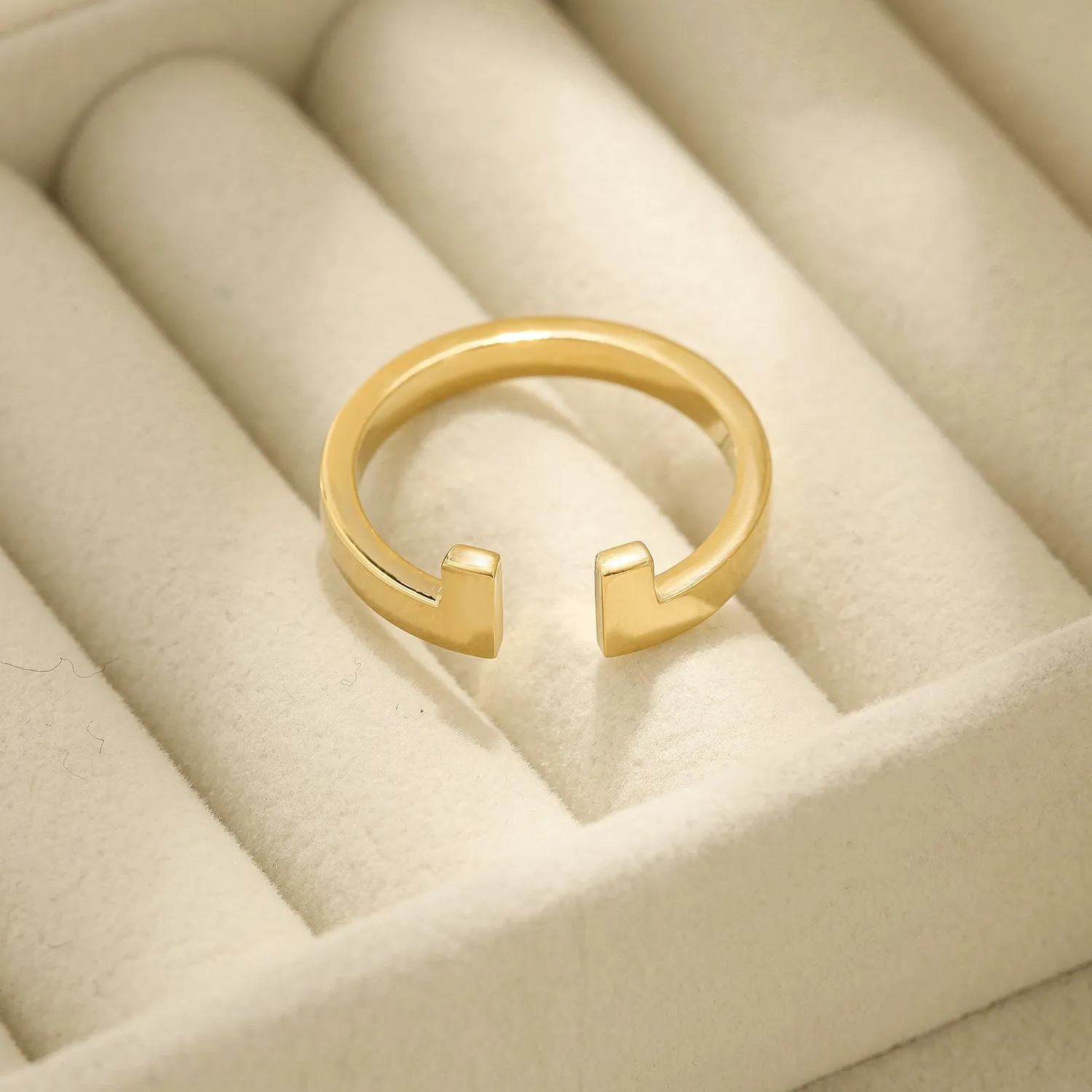 C-shaped smooth ring-NSR178STGC