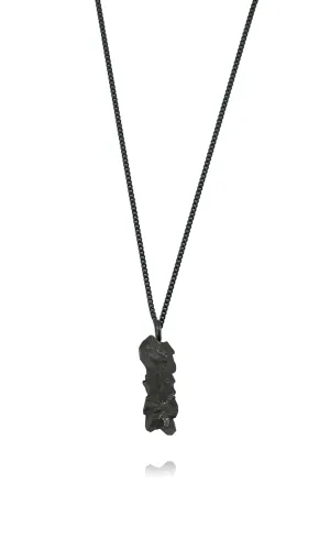 Carved In The Rock Petit Black Necklace