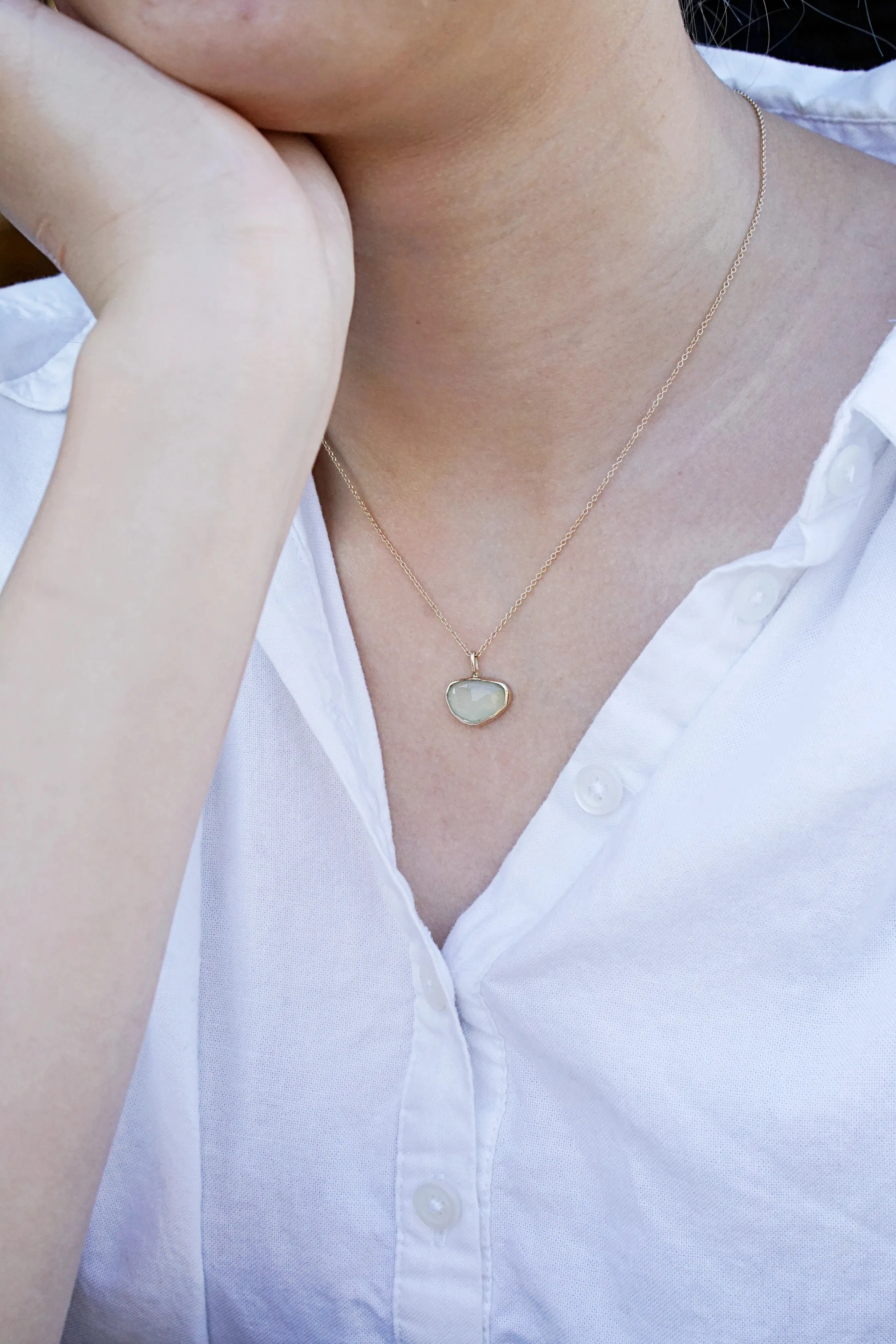 Chalcedony Pendant Necklace in 14k Gold