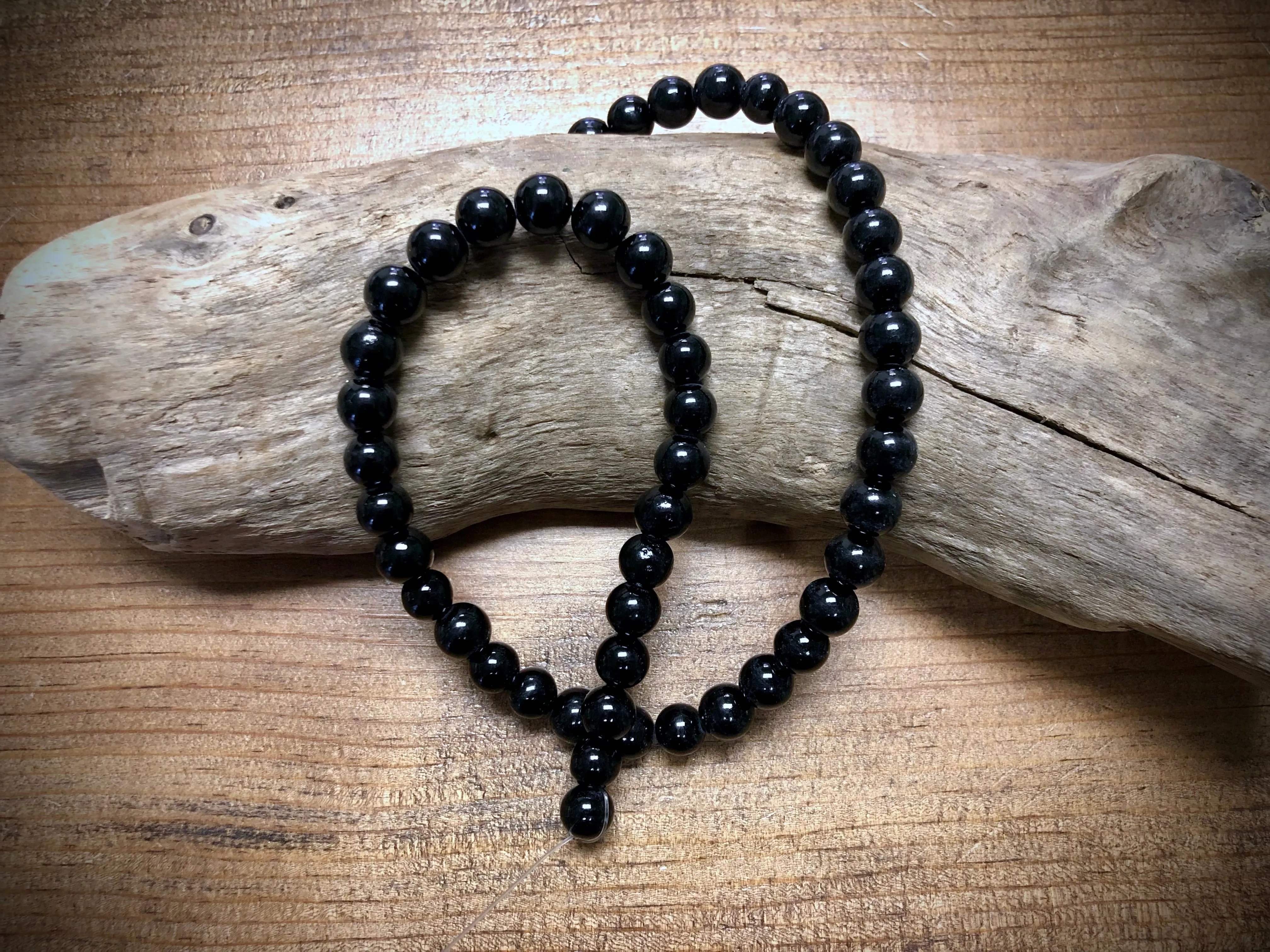 Dyed Jade Smooth Rounds - Black - 8mm - 15.5"