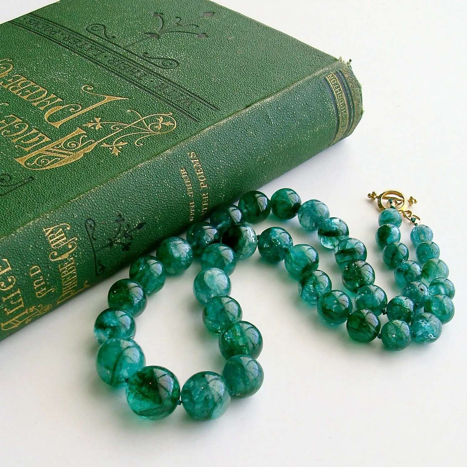 Graduated Hand Knotted Emerald Necklace 14KYG Toggle - Esme Necklace