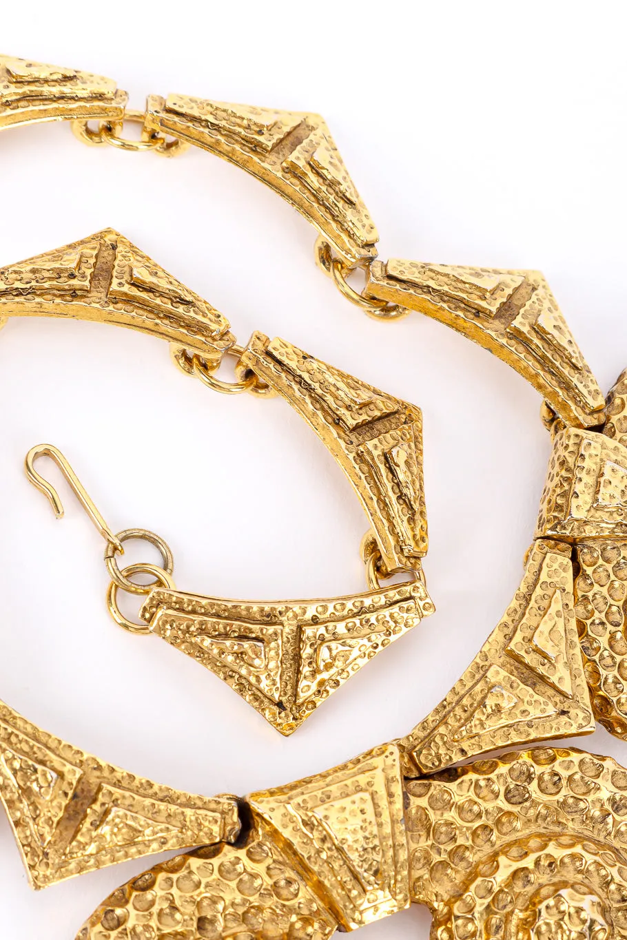 Hammered Swirl Collar Necklace