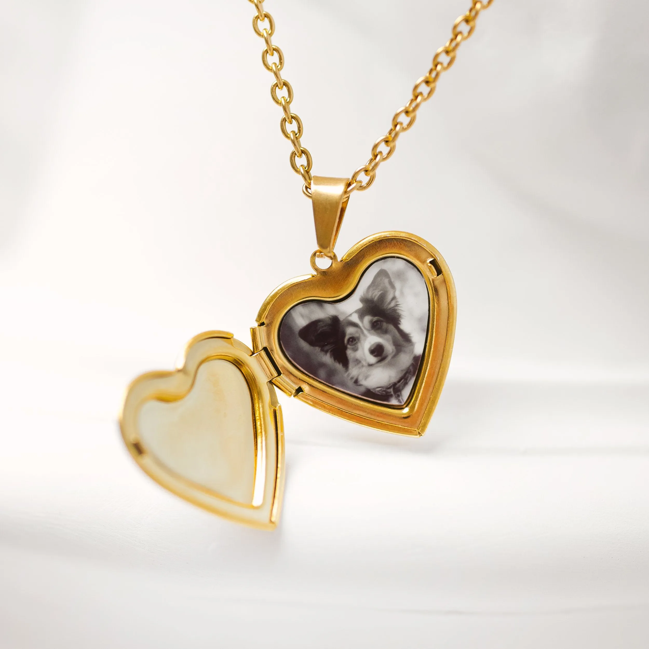 Heart locket necklace