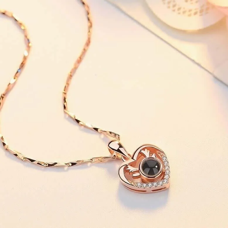 Heart Shaped Love Reindeer Projection Necklace