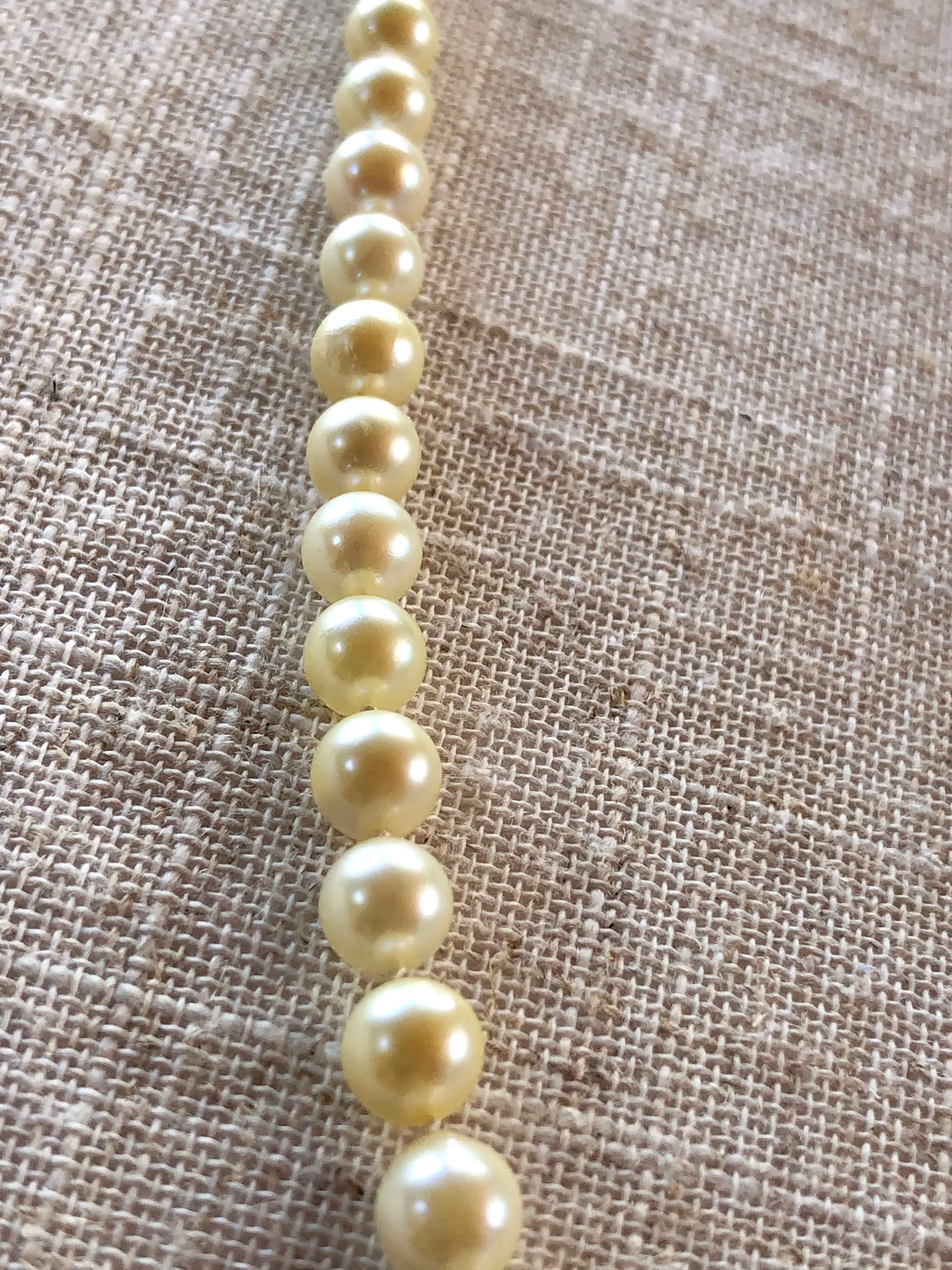 Japanese Akoya Pearl Necklace Gold 19 Inches