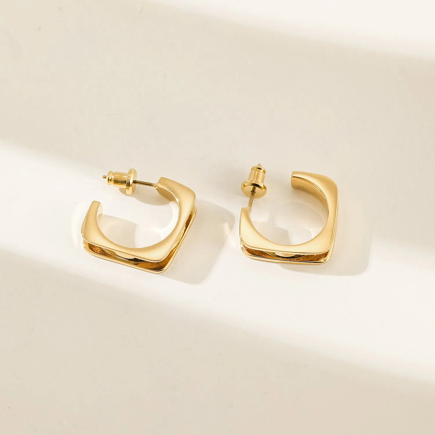 L-shaped stainless steel smooth earrings-SCE380STGC