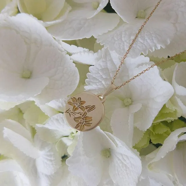 Lily flower necklace, 14k gold unique personalized pendant, engraved flower necklace , personalized Valentine's day gift