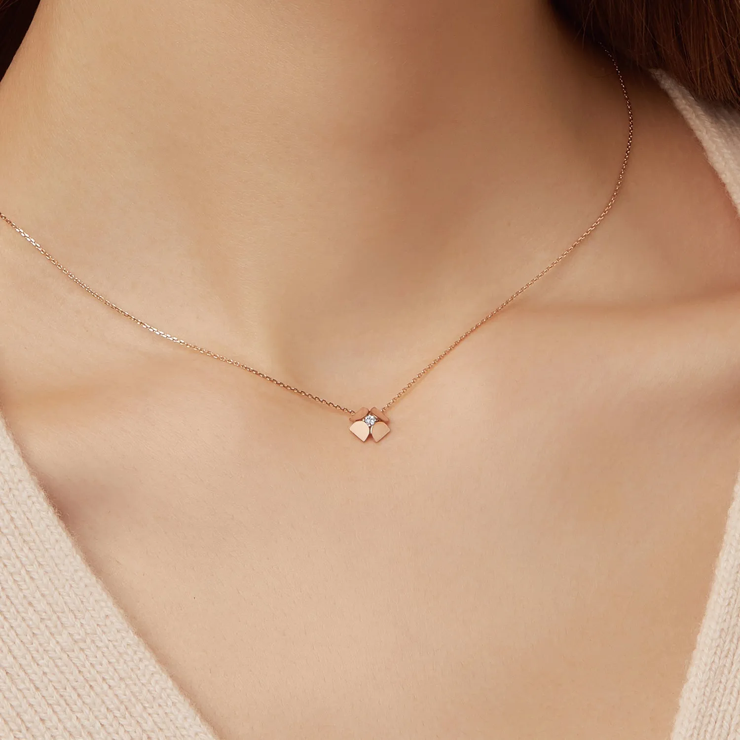 Miss. Doux D Clover Gold Necklace JDRNR3F80ZC