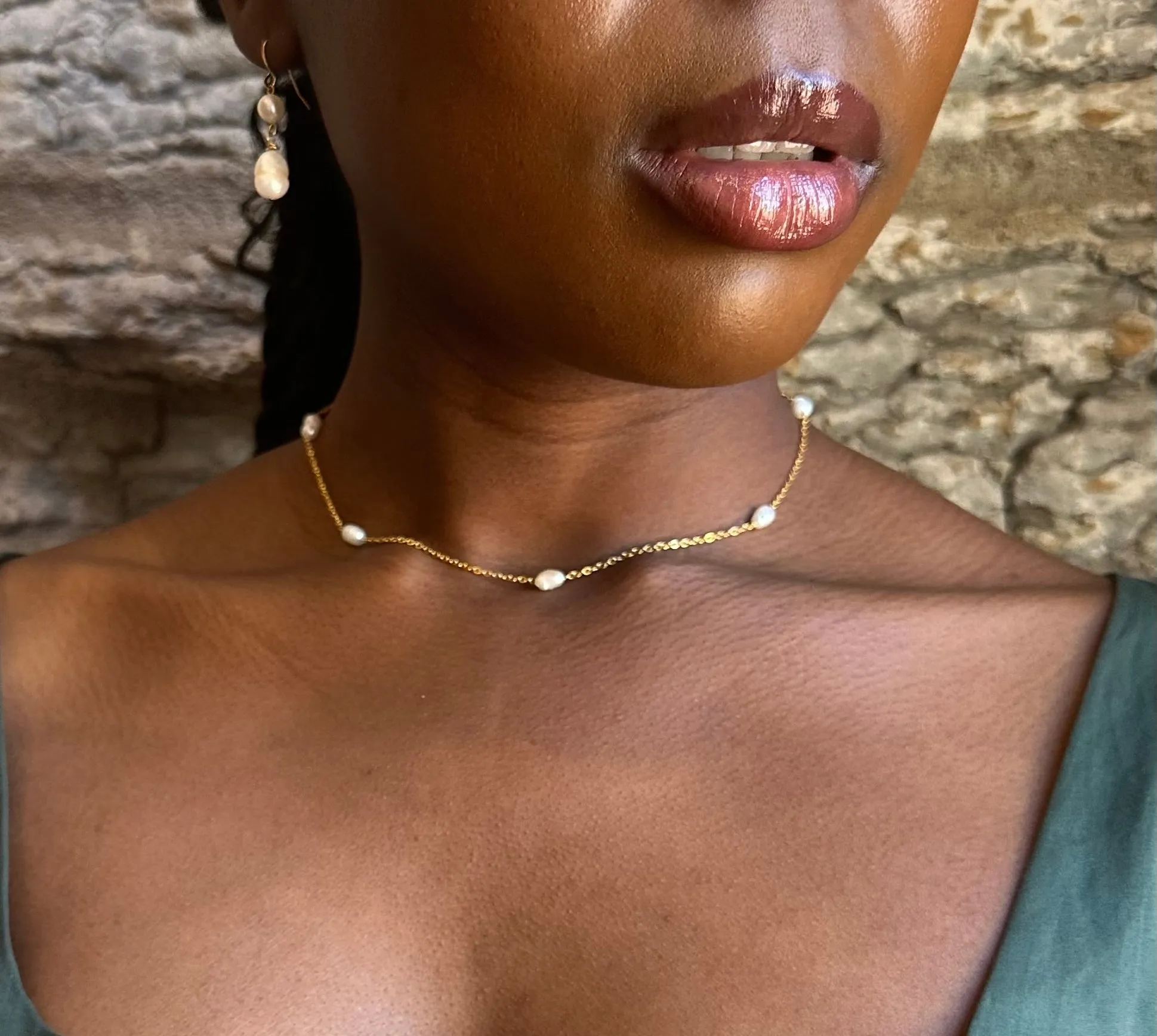 Multiple Pearl Necklace, Dainty Minimalist Pearls Choker, Bridesmaids Wedding Necklace, Birthday Gift For Her, Valentine's Gift, Oval Pearls