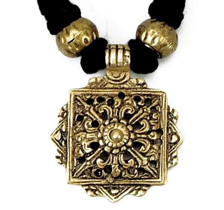Necklace - Golden Shine