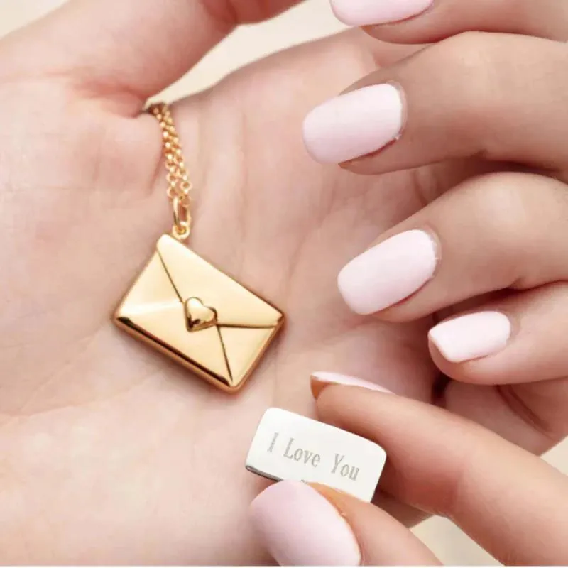 Personalized Envelope Design Necklace
