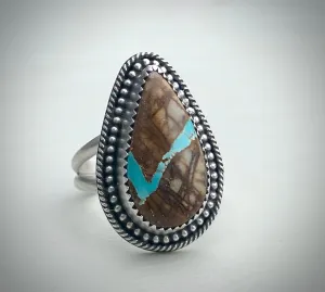 Royston Ribbon Ring
