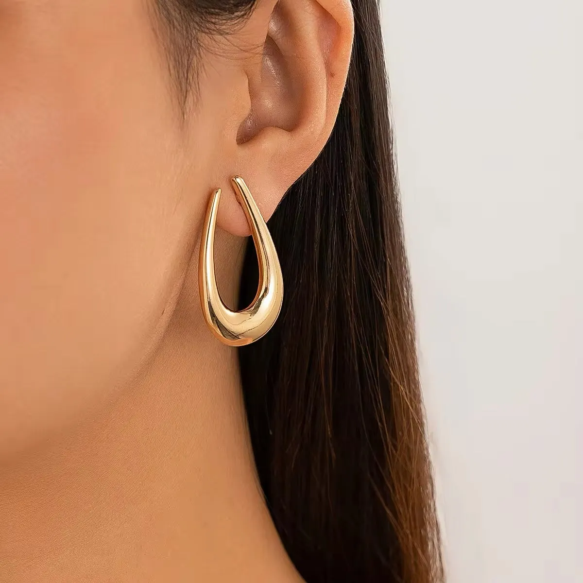 Smooth Glossy Metal U-Shaped Stud Earrings