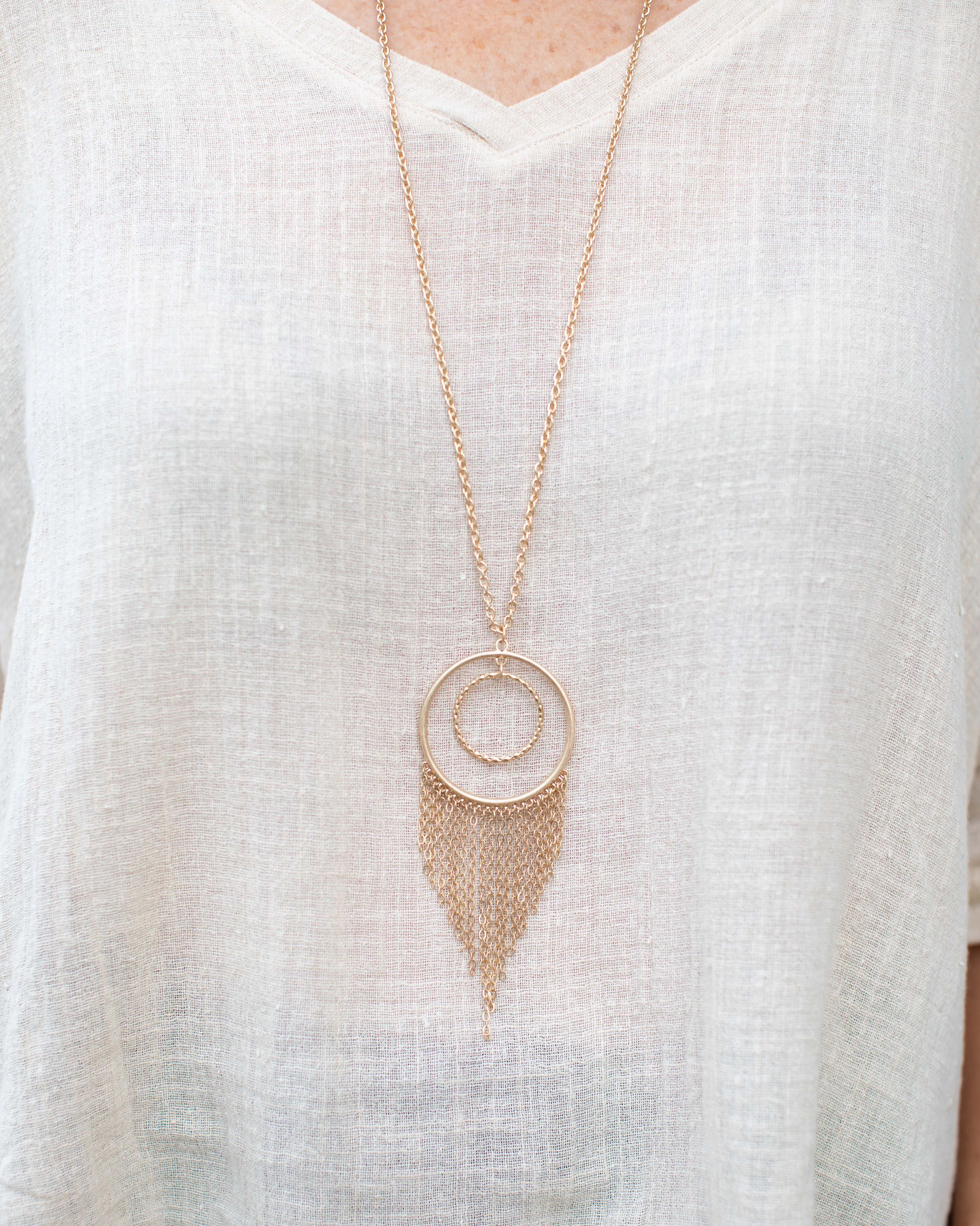 SONNIE CHAIN TASSLE LONG NECKLACE - 2 COLORS