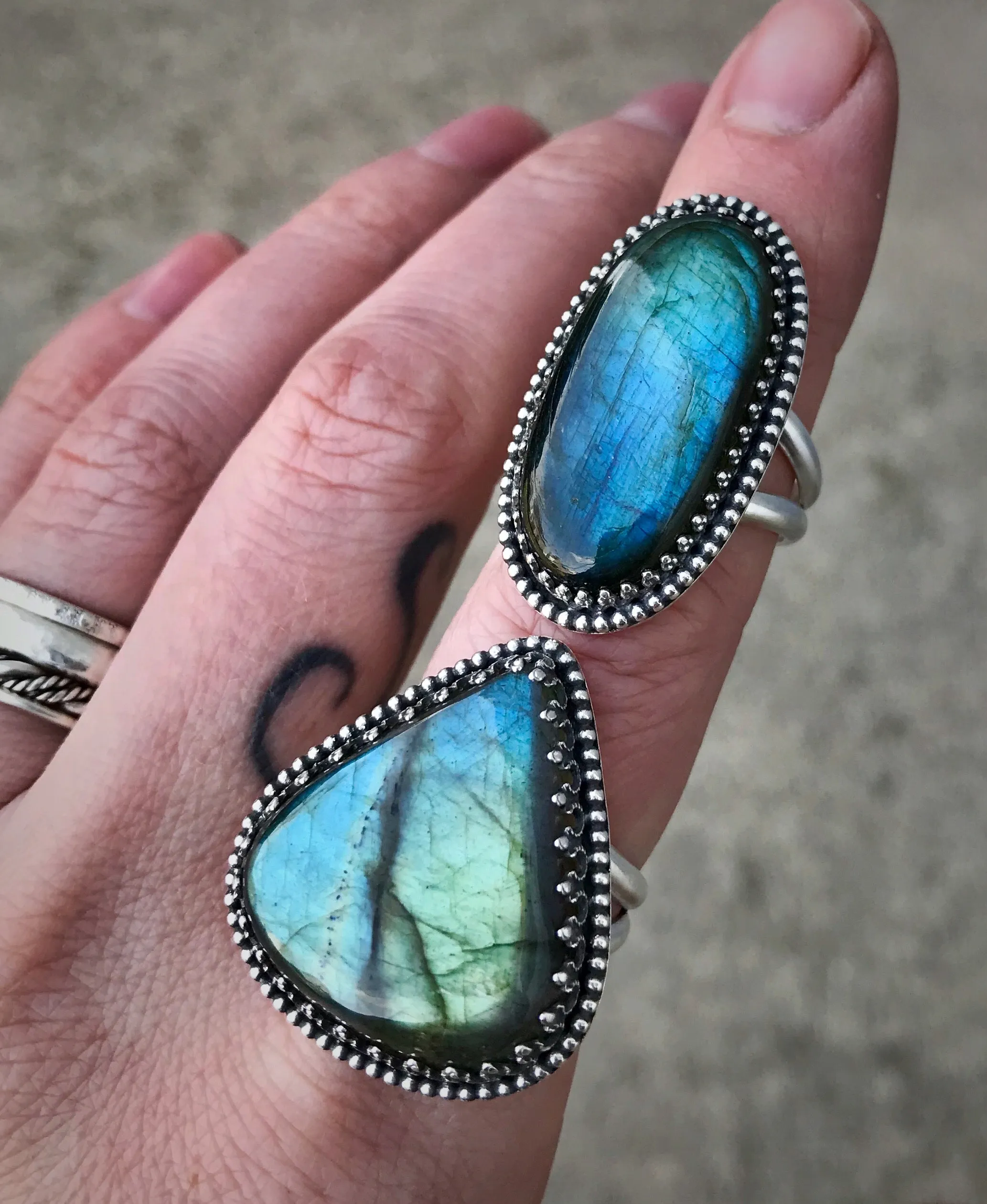 Teardrop Labradorite Ring