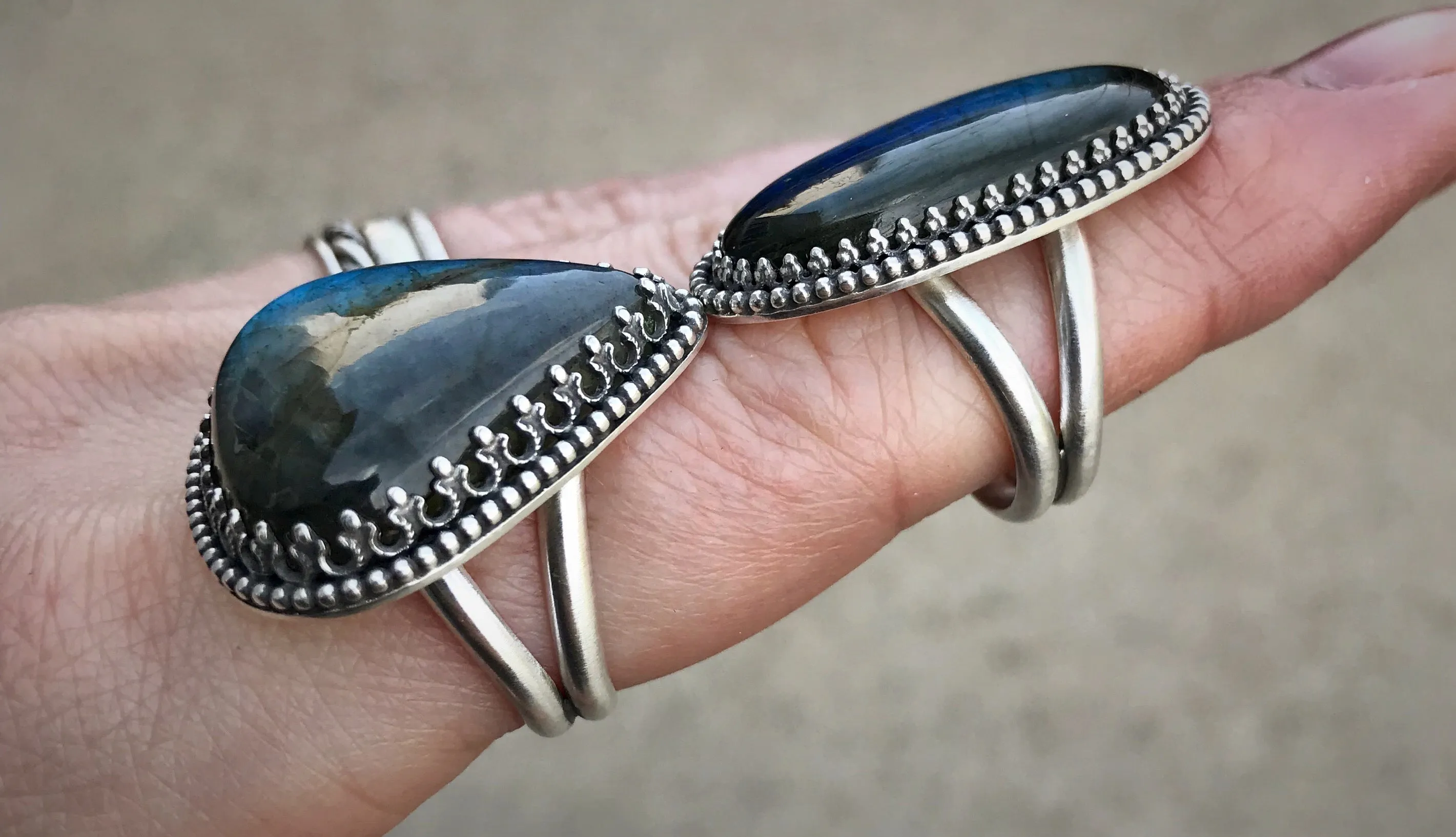 Teardrop Labradorite Ring