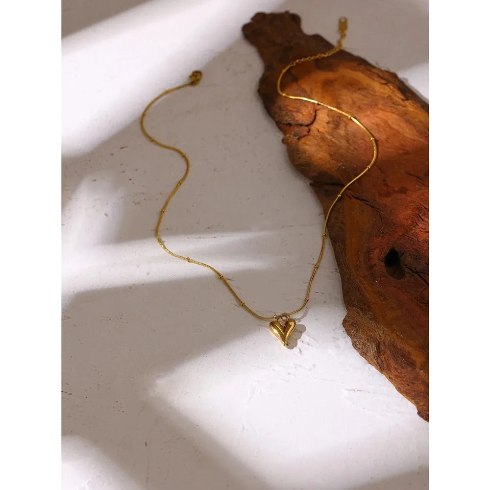 Temperament Heart Pendant Chain Necklace for Women Stainless Steel Stylish Choker 18 K Gold Plated Jewelry Party Gift