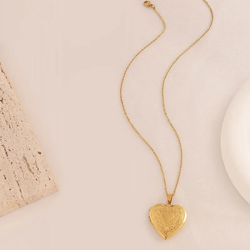 The Amilia Tarnish Free Locket Necklace