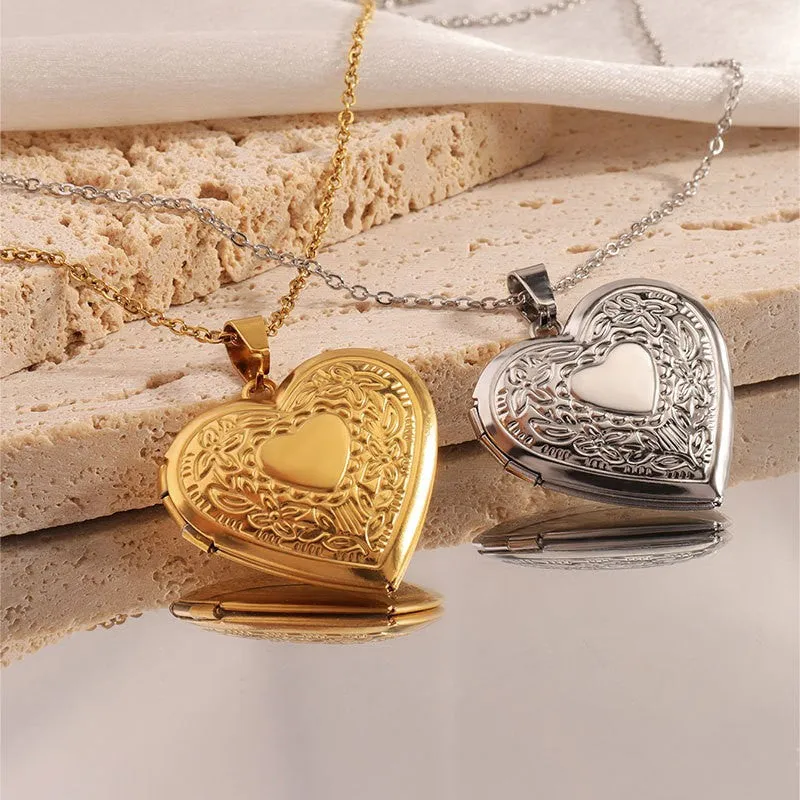 The Amilia Tarnish Free Locket Necklace