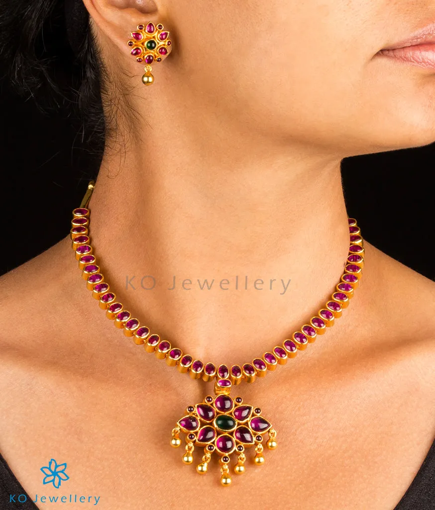 The Dwija Silver Green Addige Necklace