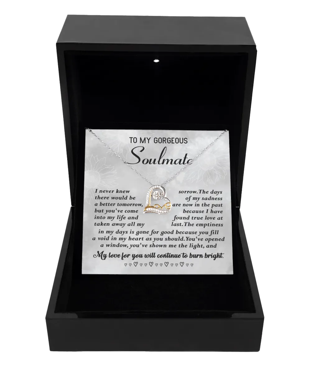 To My Gorgeous Soulmate | Love Dancing Necklace