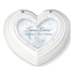 True Love white Hrt Bx Wedding Collection