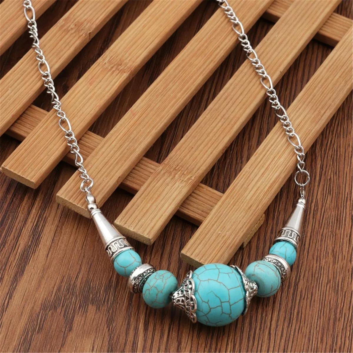 Turquoise & Silver-Plated Gradated Beaded Necklace