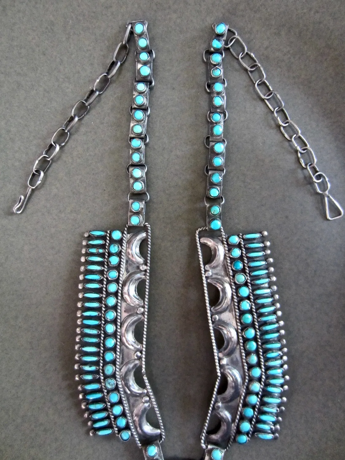 Unique 1930s Fine Zuni Needlepoint Necklace