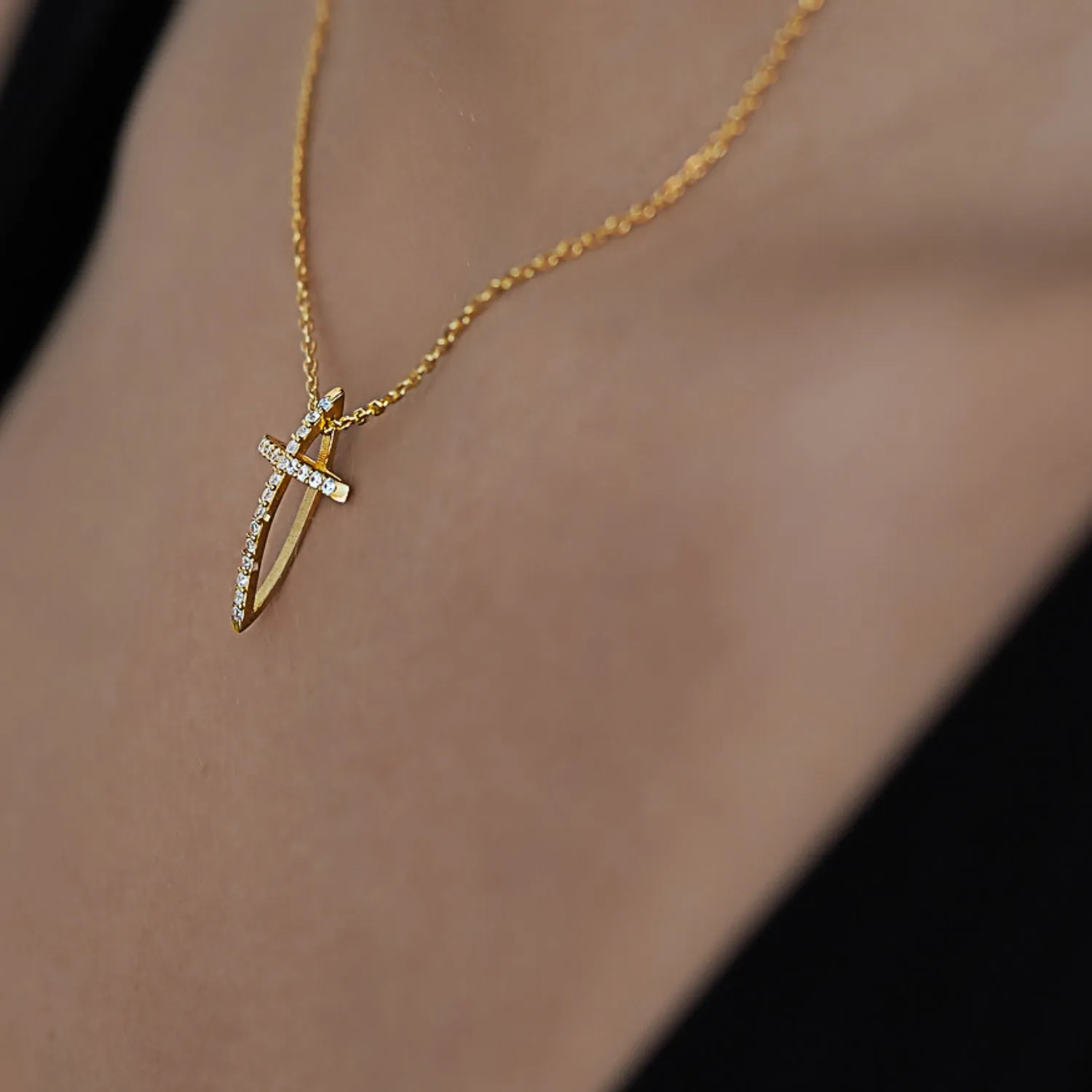 Unique Diamond Cross Necklace Gold