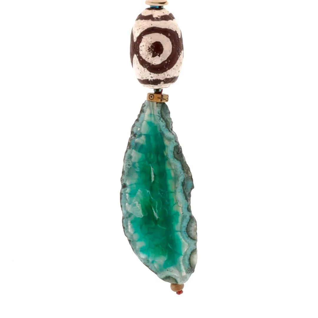 Wisdom & Energy Green Agate Stone Pendant Beaded Unique Necklace