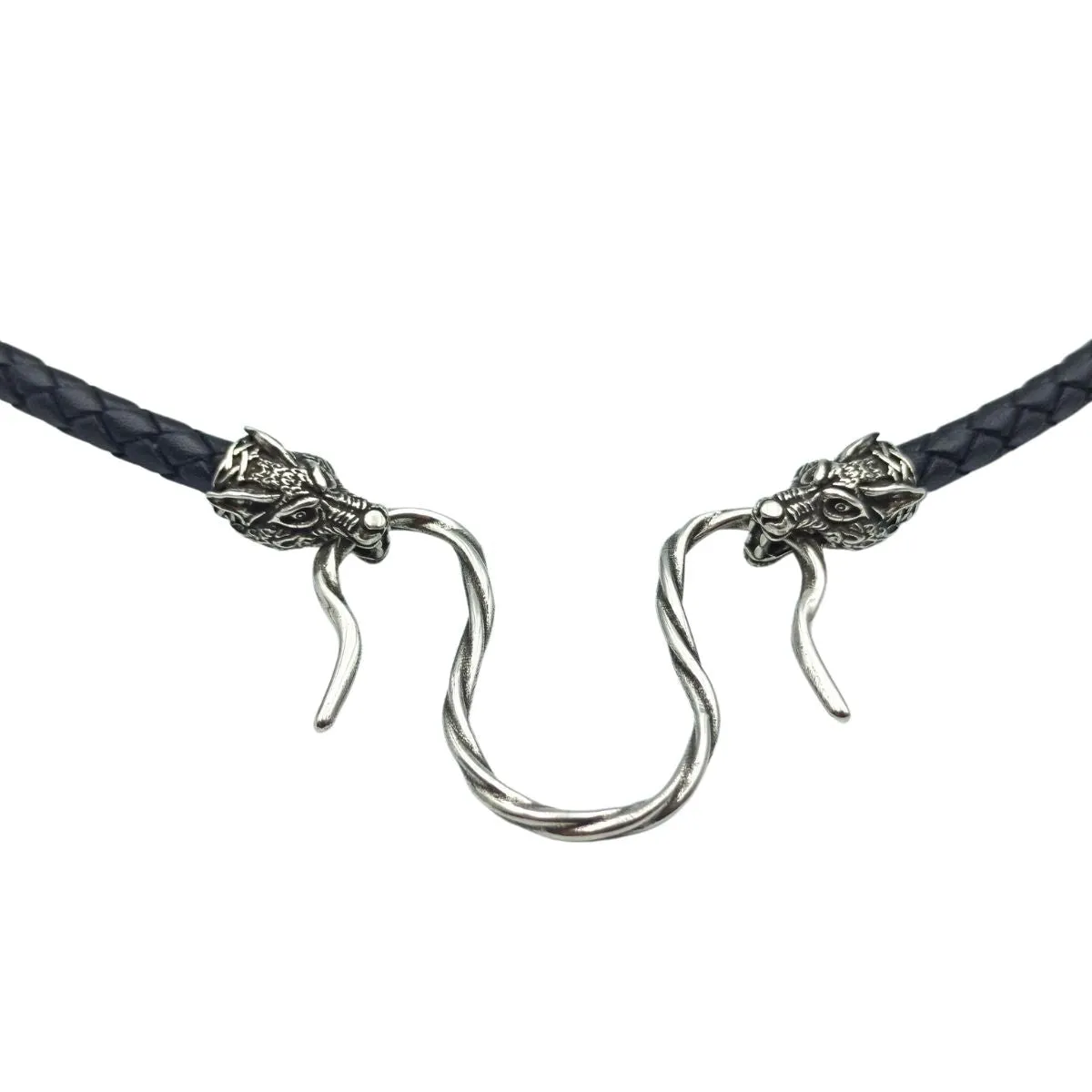 Wolf head leather necklace with Silver clasps
