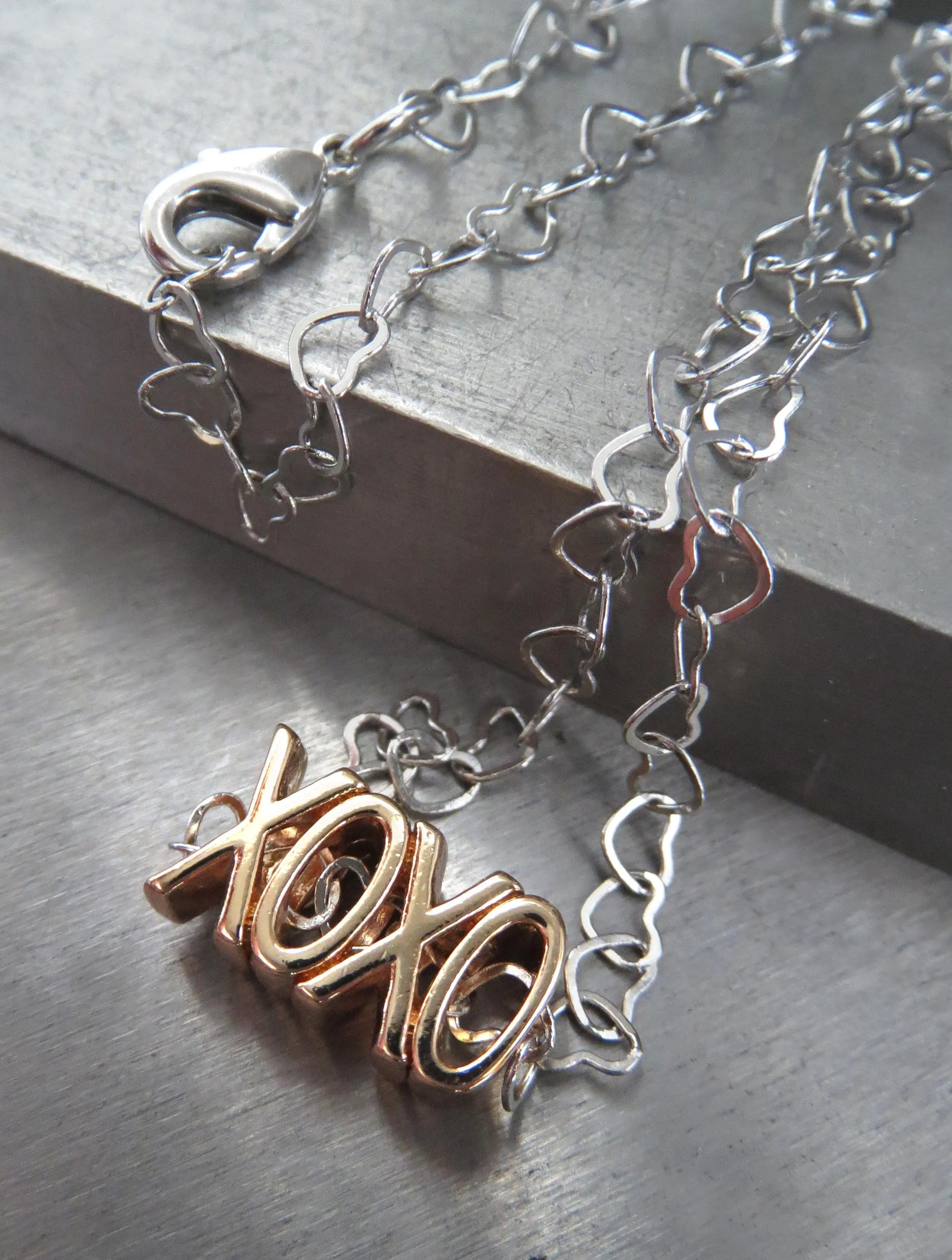 XOXO Hugs   Kisses Pendant Necklace